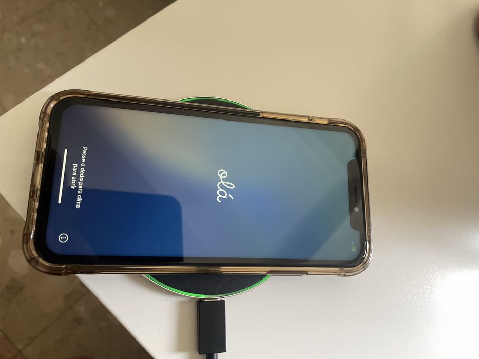 i PHONE XR - 64 GB - bateria 77% - Tudo Ok - Bom Estado Geral