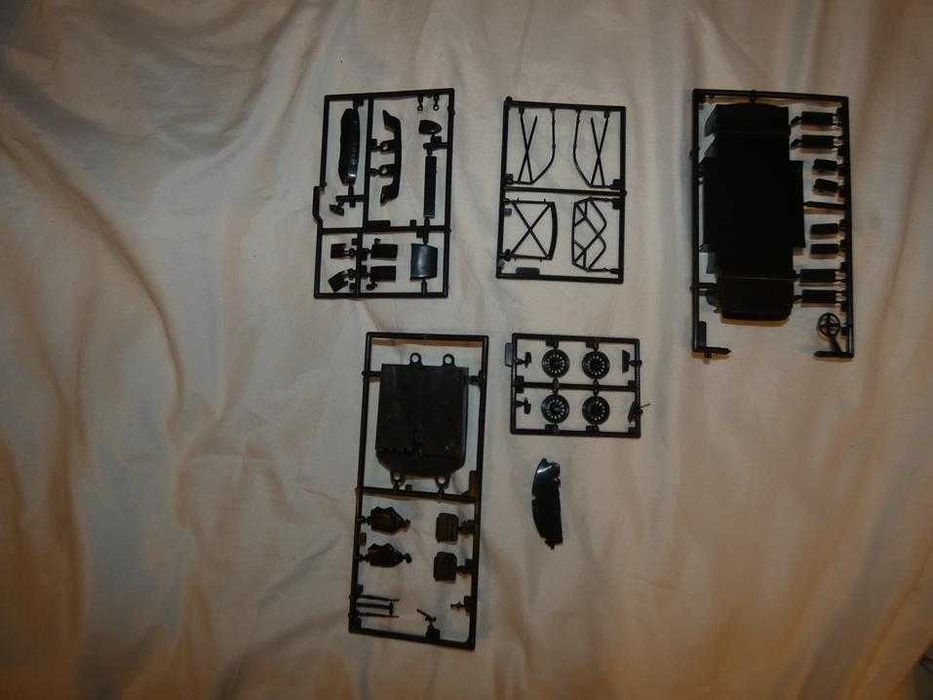 MODEL DO sklejania Revell Subaru Impreza