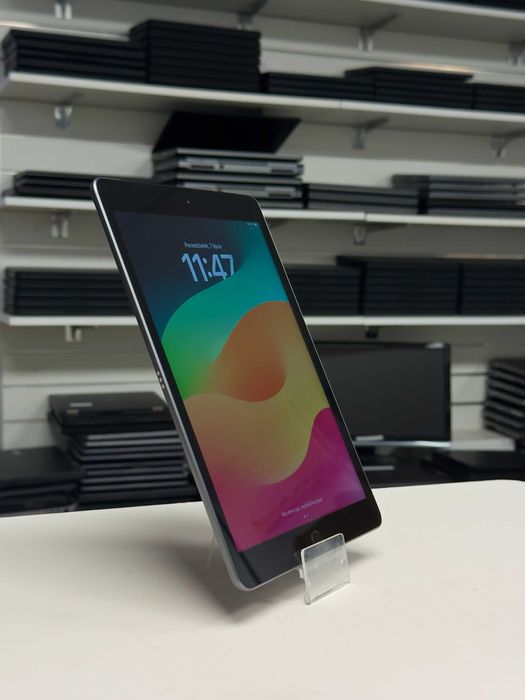 Tablet Apple iPad 8th gen | 10,2" | A2429 | 3/32GB | Cellular Wi-Fi!!