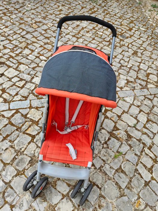 carrinho bebé usado e em bom estado