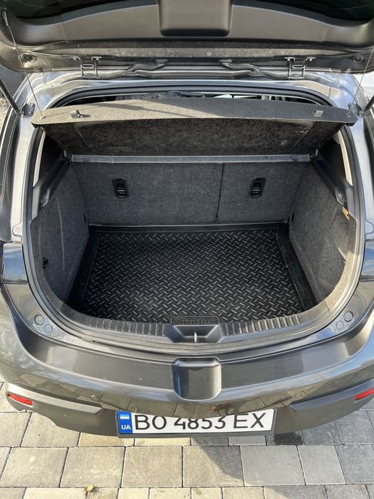 MAZDA 3  1.6дизель