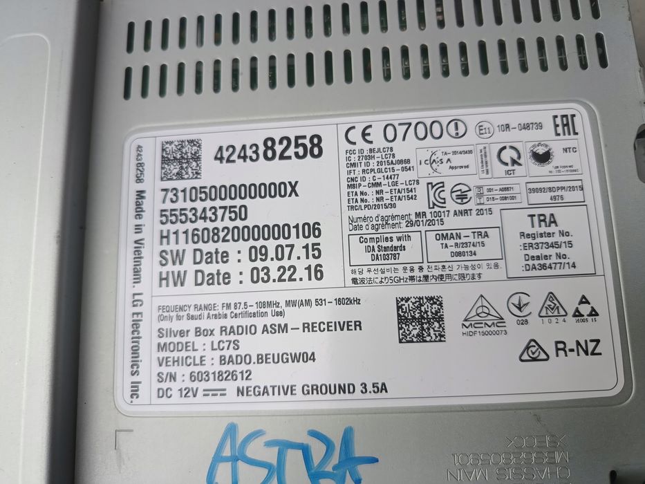 opel astra k v 15r- moduł radia silver box 42438258