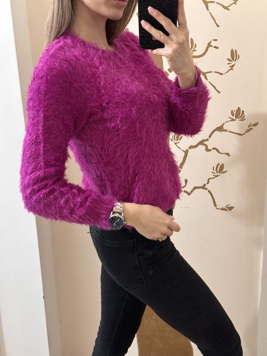 Puchaty sweter / sweterek