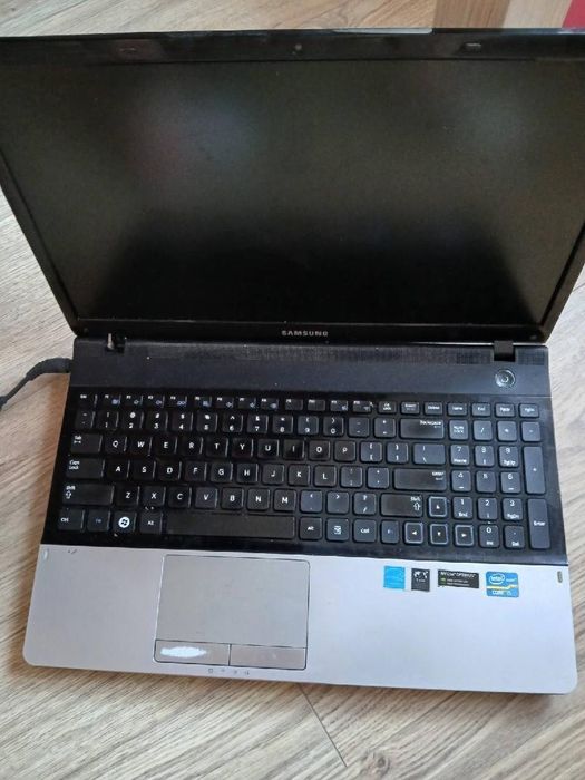 Samsung z serii NP300E