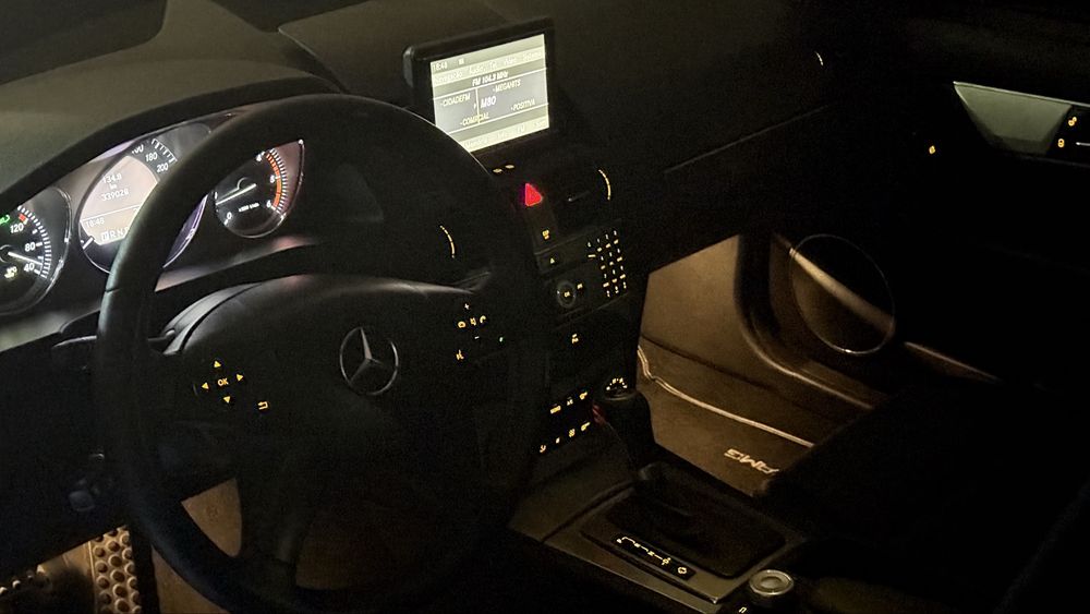 2011 - Mercedes C200d (cx AUTOMÁTICA) — photo 5