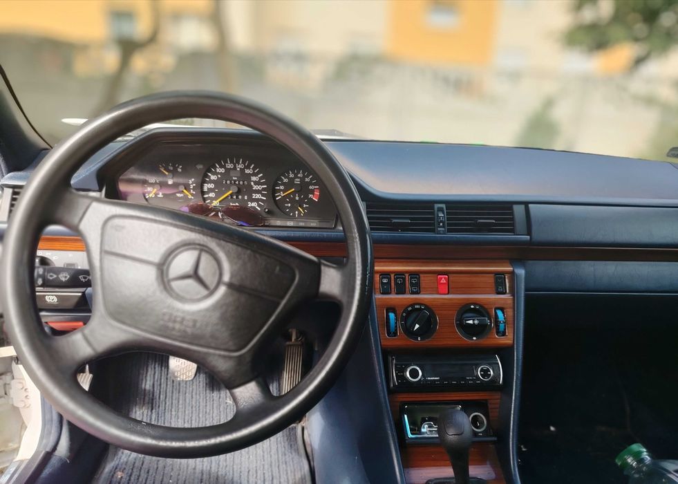 Mercedes-Benz W124 Kombi