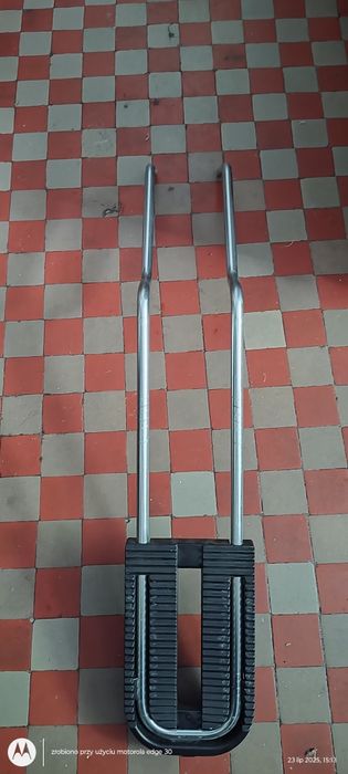 Wysyłka hamax  stelaż