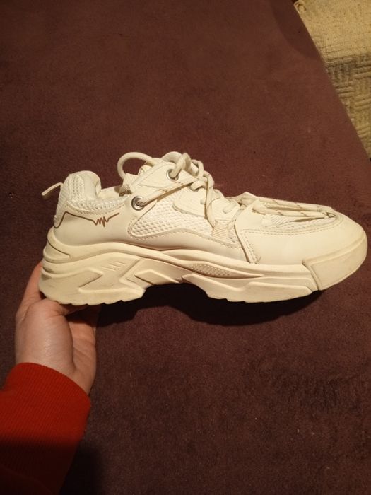 Sprzedam damskie buty