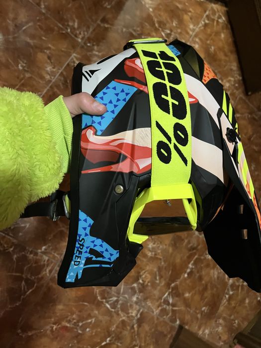 шлем стан:ідеальний