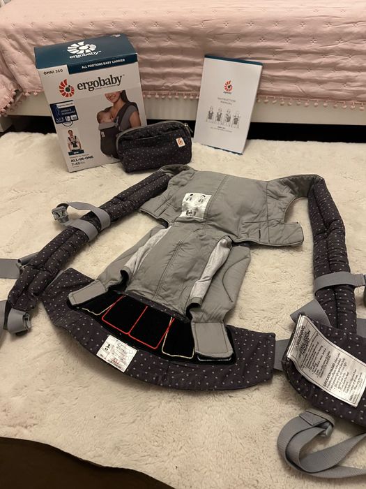 Marsúpio da marca Ergobaby - para bebé e criança, dos 3,2kg aos 20kg