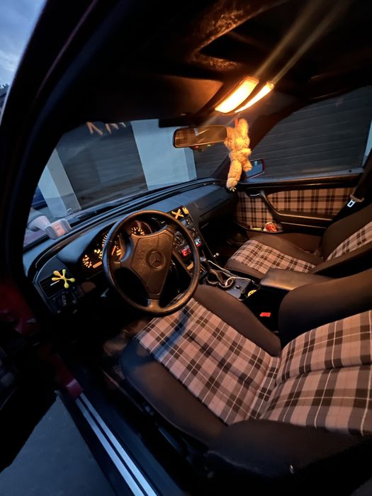 СРОЧНО Mercedes Benz w202 2.3 kompressor