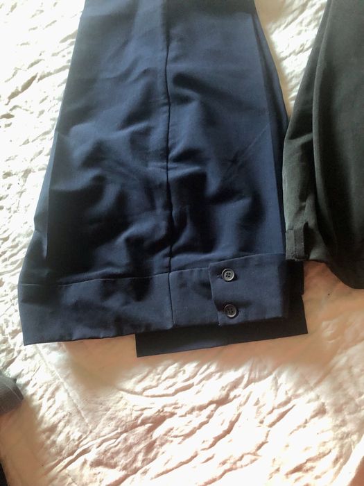 Varias pecas novas e calcas em bom estado ver fotos