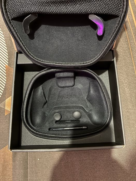 Razer Raiju V3 Pro (Edição PS5 / PC) – Apenas wired