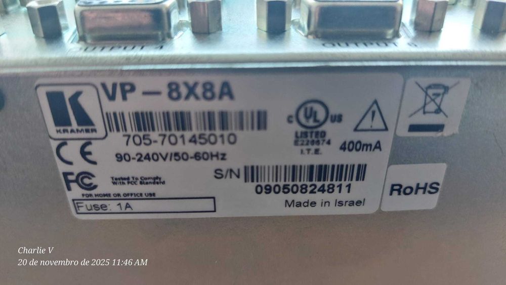 Matriz de Video 8x8 VGA/UXGA/Audio Switcher Kramer VP 8x8A