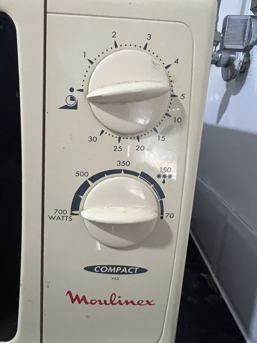 Microondas Moulinex Compact Y53