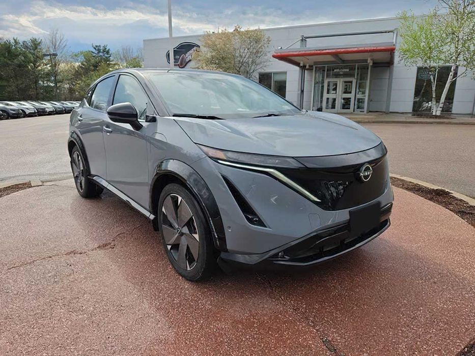 Nissan Ariya Platinum      2023