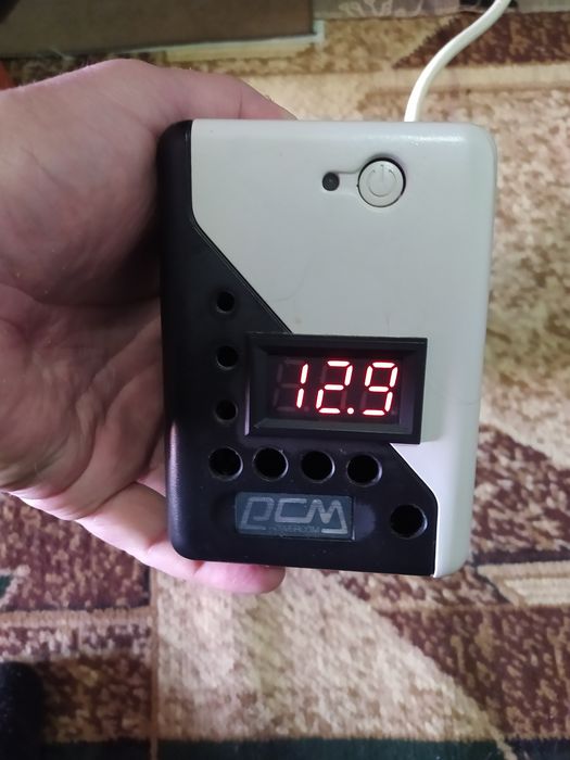 УПС, перетворювач напруги 12 - 220В. (Інвертор)