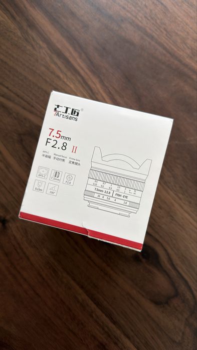 7 Artisans 7.5mm f2.8 II fisheye Aps-c