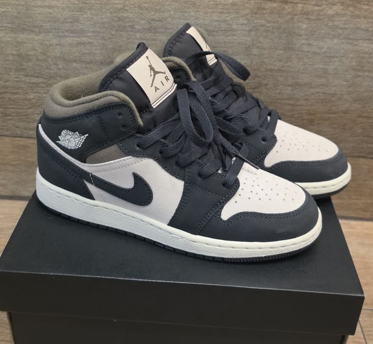Oryhinalne buty Air Jordan 1 Mid (GS) Czarno-Zielone roz. 36,5