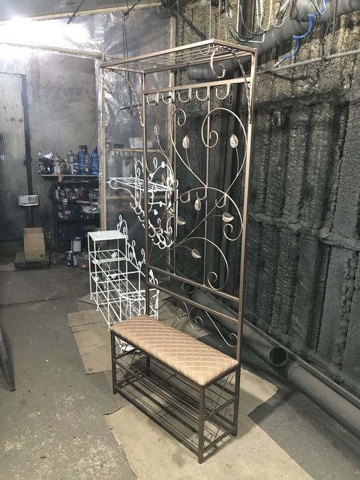 Вешалка кованая с банкеткой для обуви, прихожая, полка, пуф, подставка