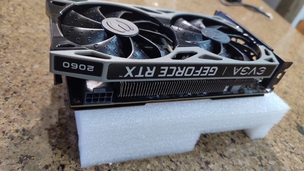 Placa gráfica EVGA RTX 2060 KO ultra 6Gb DDR6