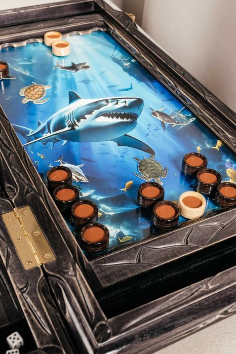 Шикарні нарди з плаваючими рибками і 3D картинкою