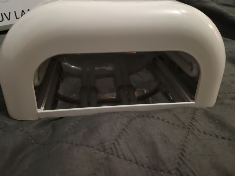 Lampa UV do paznokci