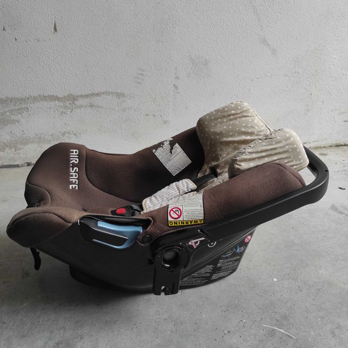 Trio Neo Concord com isofix, ovo, alcofa e capa para a chuva