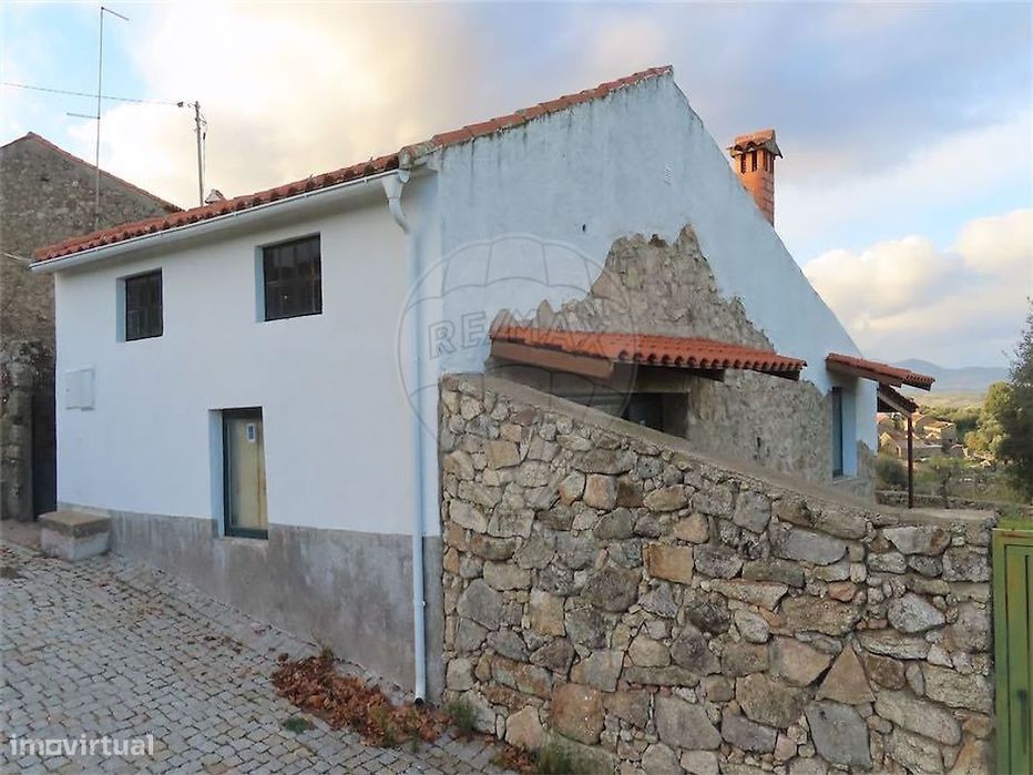 Moradia T2 para venda