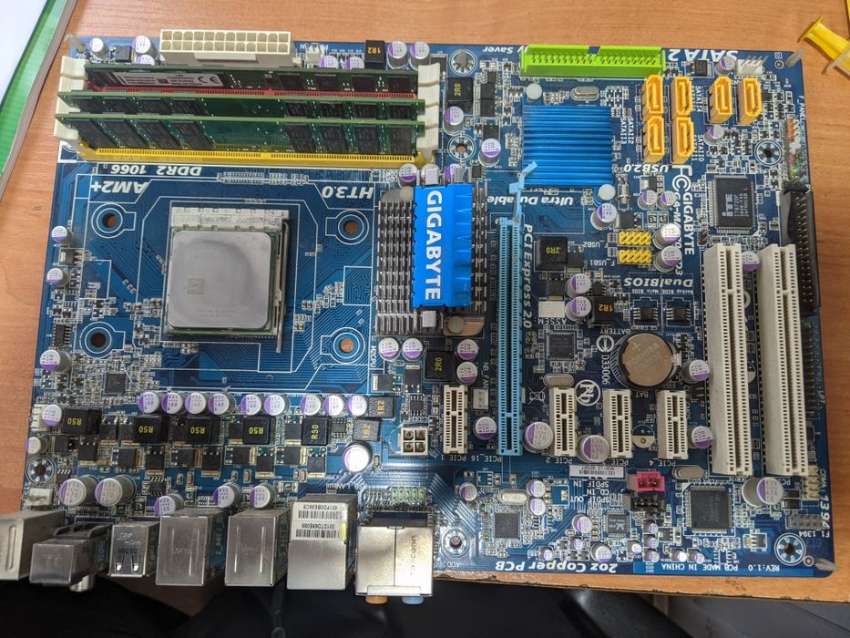 Материнская плата MSI, AMDX4 940