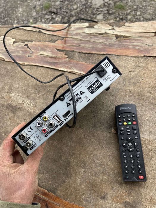 цифровой эфирный ресивер Strong SRT 8500 HD DVB-T2