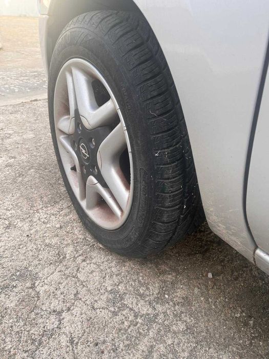 Opel Agila 1.0 de Dezembro de 2001 — photo 4