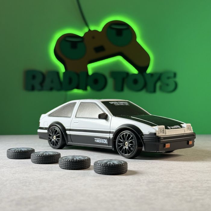 Дрифт машинка на радіоуправлінні Toyota AE86 Sprinter Trueno Біла