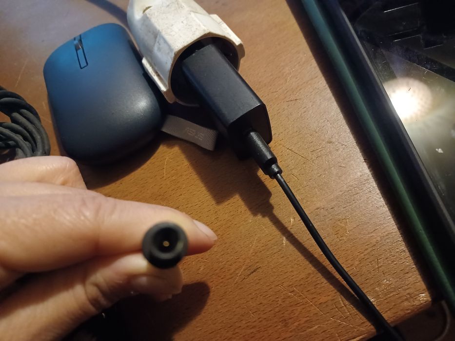 Laptop Charging Cable446517171077795843