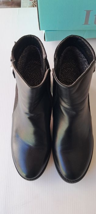 Продам  жіночі сапожки 41 р ( 25 см )