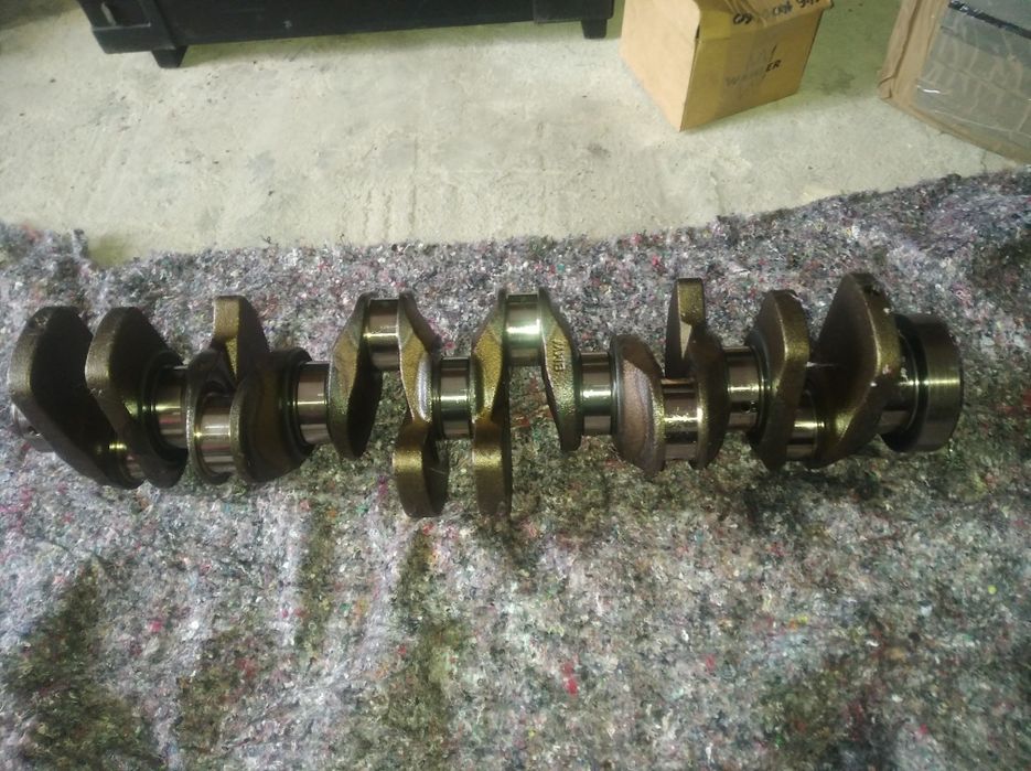 Wał korbowy nominal 3.0 n55b30a BMW