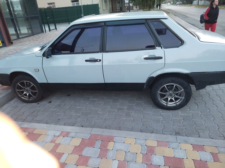 Продам ВАЗ 21099і