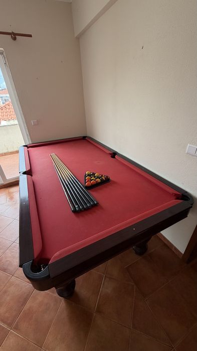 Mesa de Snooker Com acessórios incluídos Bolas, triângulo, tacos, escova,rebeca
