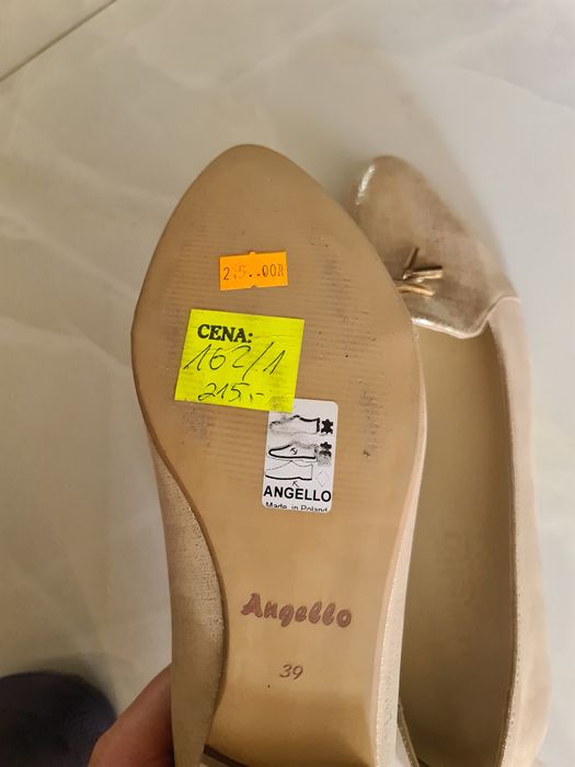 Nowe buty 39 skórzane