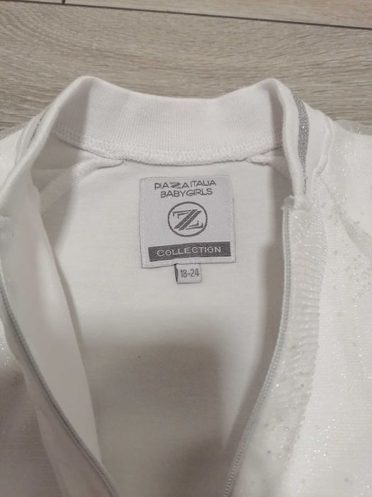 Bluza  z cekinami Patrizia Italia, śliczna rozmiar 92