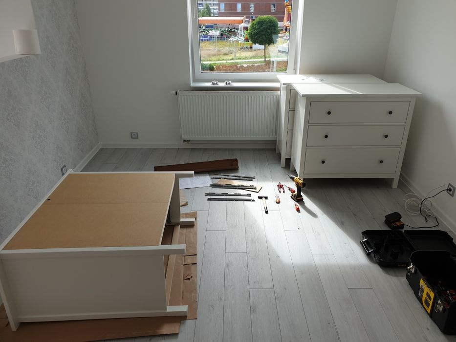 składanie, skręcanie mebli z paczek IKEA BRW Agata Jysk, remonty