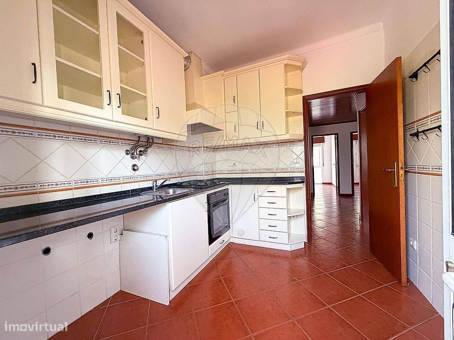Apartamento T2 para arrendamento