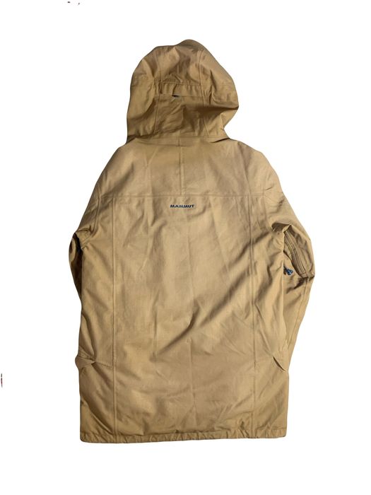 Mammut Trift Parka Men належить до зимової колекції 2014/2015 року