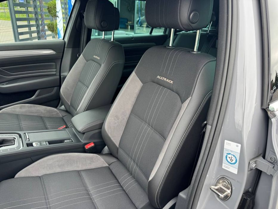 Volkswagen Passat Variant Alltrack 2023 freshauto