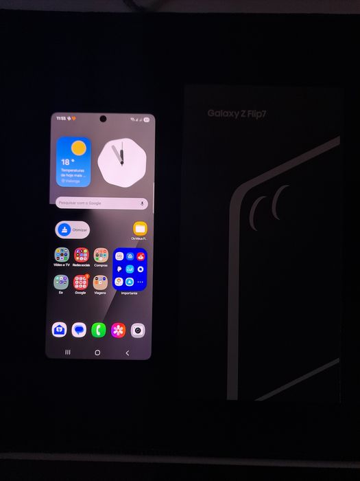 Samsung Z Flip 7 12GB ram 256GB disco