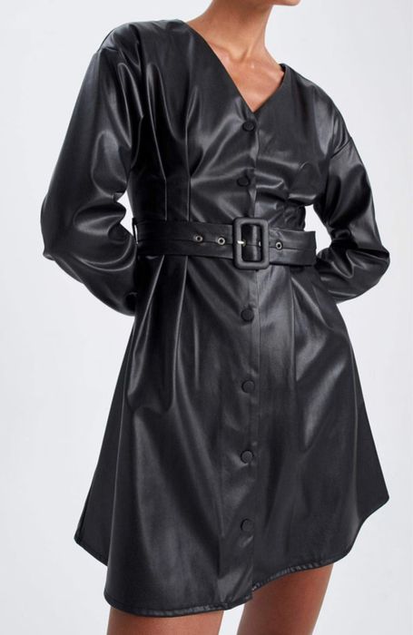 Сукня утеплена з екошкіри чорна defacto