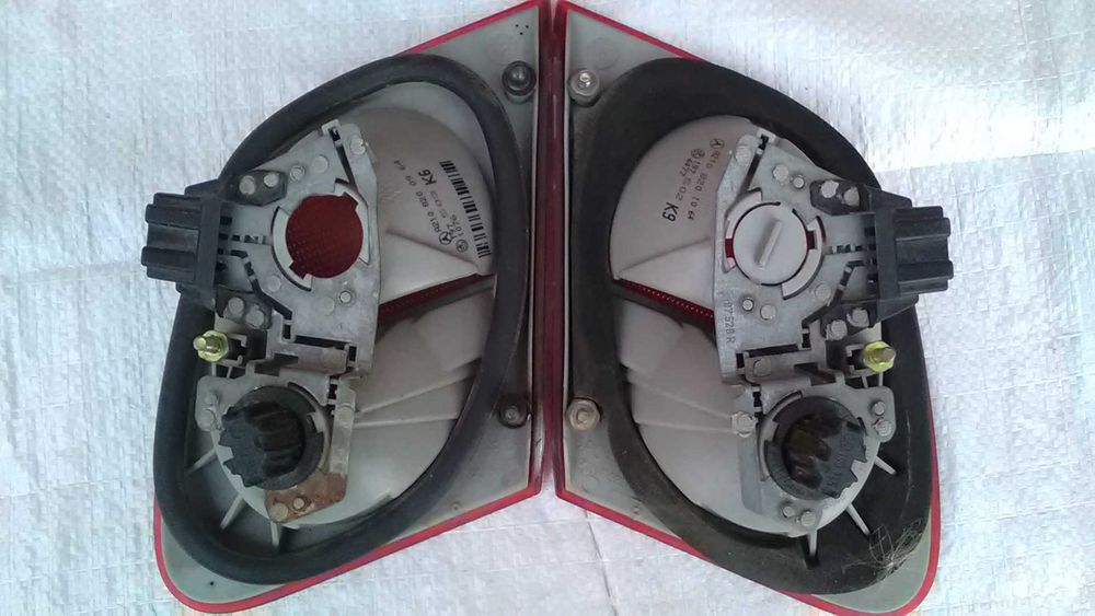 Mercedes W210 задний фонарь и две противотуманки