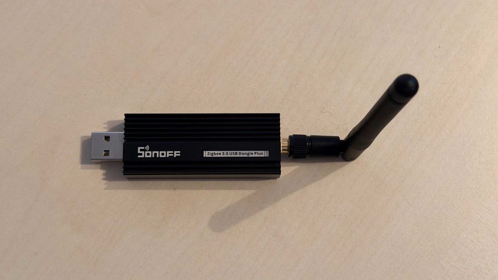 Sonoff Zigbee 3.0 USB ZBDongle-P plus 2APN5ZBD-P Coordinator