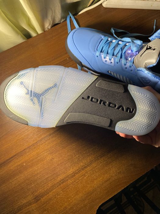 Nike Air Jordan 5 UNC University Blue