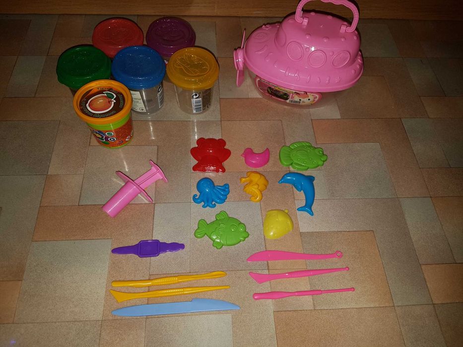 Набор для лепки из теста, формочки, баночки для хранения